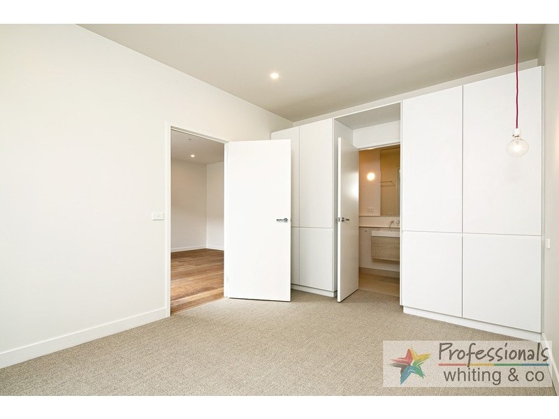 18/14 Maroona Road, Carnegie VIC 3163