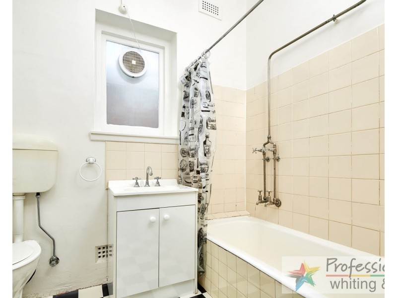 2/42a Mitford Street, Elwood VIC 3184