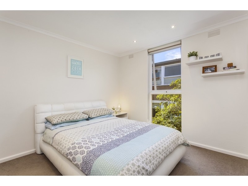 325 Orrong Road, St Kilda East VIC 3183