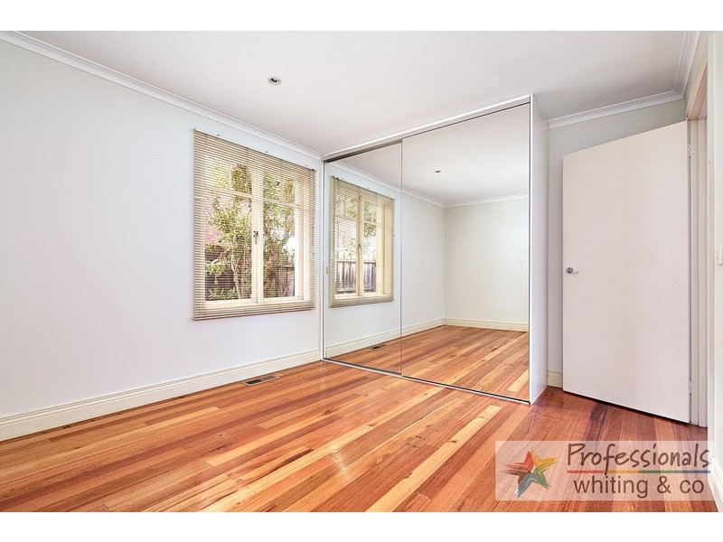 3/34 Mitford Street, St Kilda VIC 3182