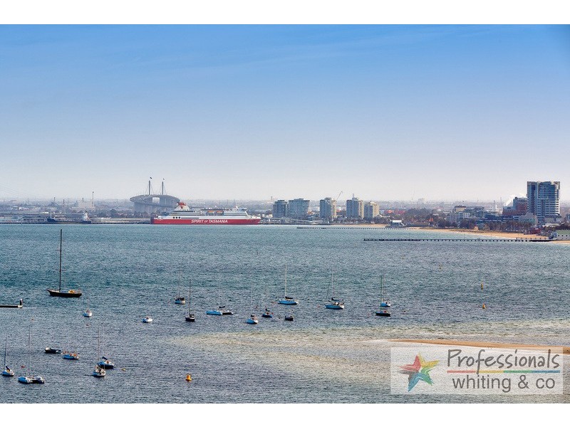 92/8-10 The Esplanade, St Kilda VIC 3182