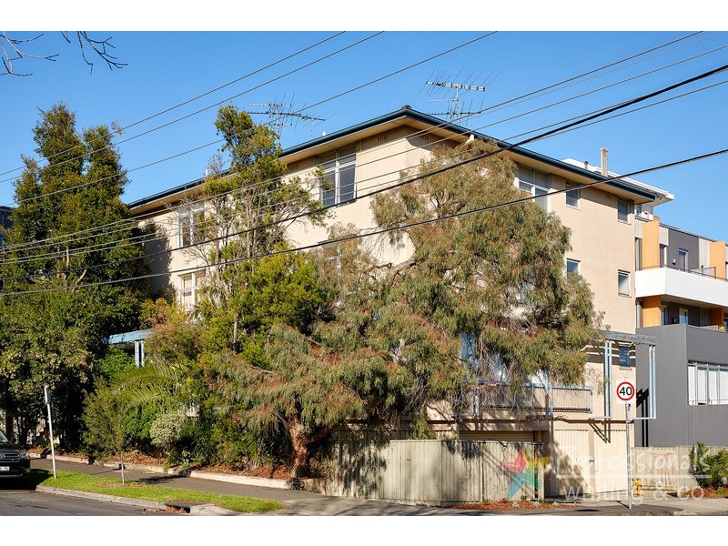 8/239 Canterbury Road, St Kilda VIC 3182