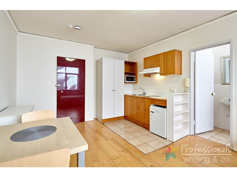 8/239 Canterbury Road, St Kilda VIC 3182