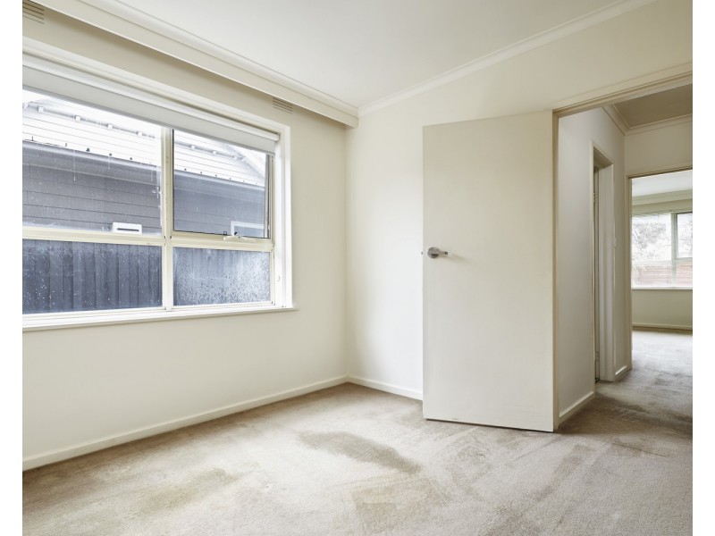 2/8 Commercial Road, Mentone VIC 3194