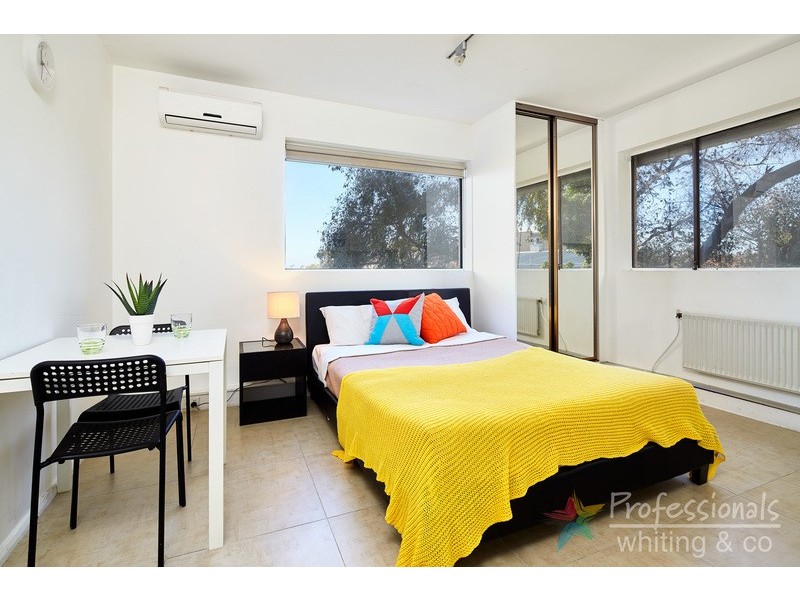 33/25 Redan Street, St Kilda VIC 3182