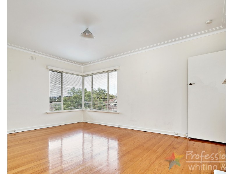 3/2 Newton Court, St Kilda VIC 3182