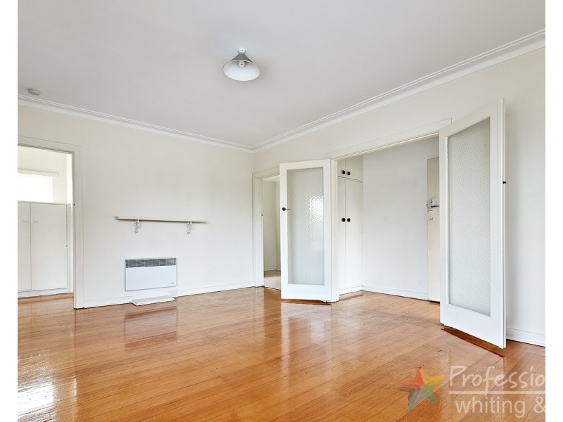3/2 Newton Court, St Kilda VIC 3182
