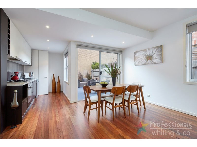 24 Greeves Street, St Kilda VIC 3182