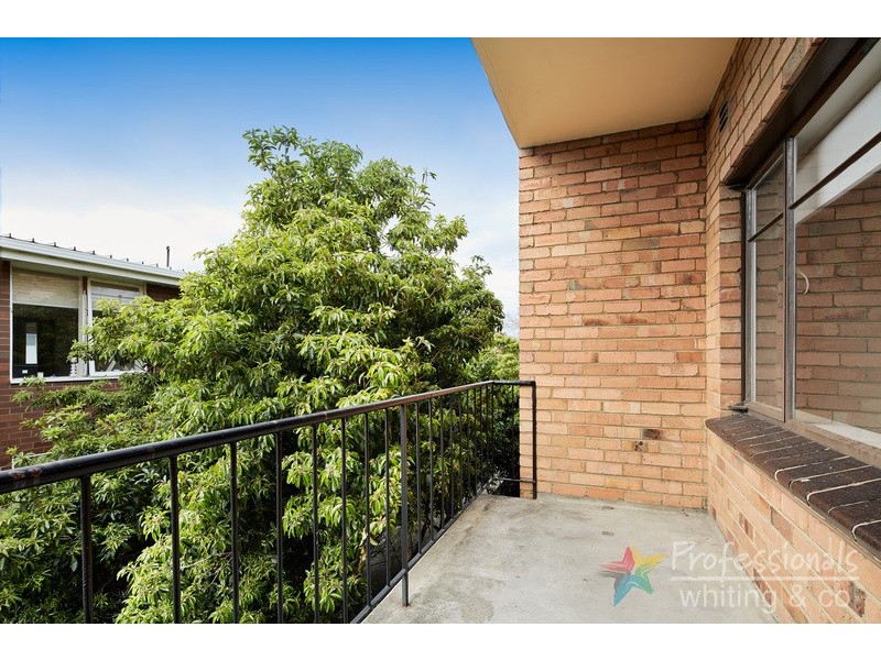 16/289 Barkly Street, St Kilda VIC 3182
