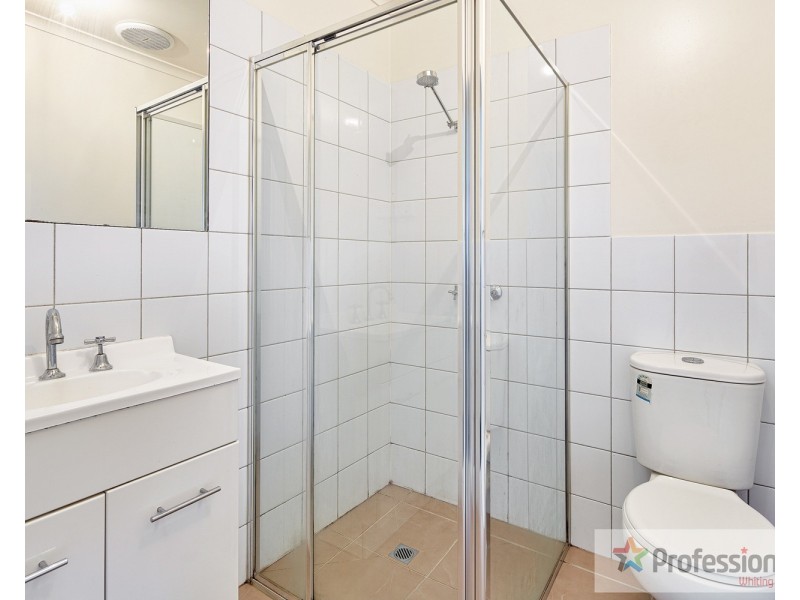 4/32 Grey Street, St Kilda VIC 3182