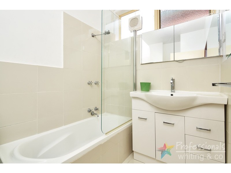 #6/97 Barkly Street, St Kilda VIC 3182