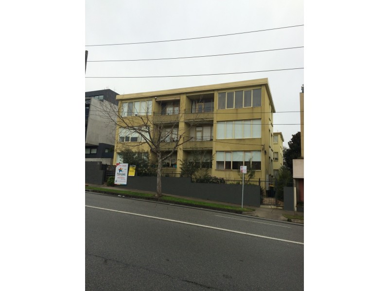 2/78 Barkly Street, St Kilda VIC 3182