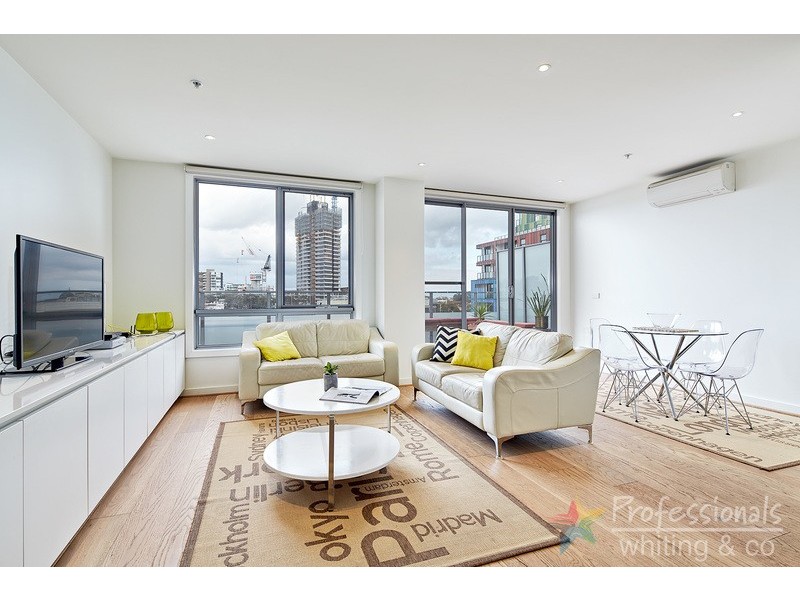 701/13 Wellington Street, St Kilda VIC 3182