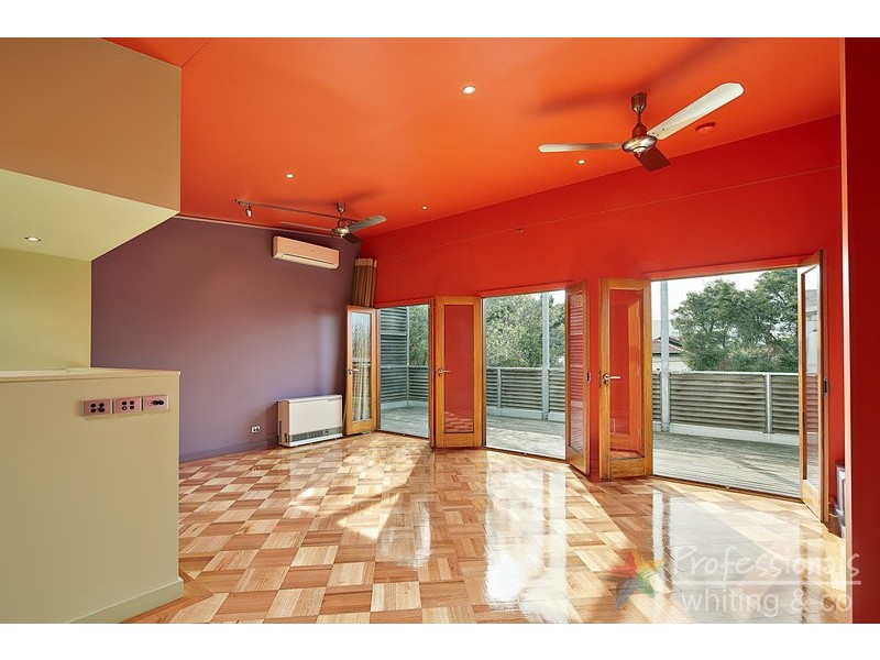 2/15 Jackson Street, St Kilda VIC 3182