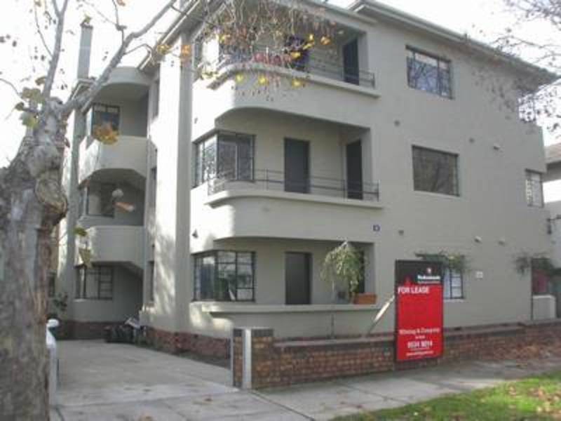 3/16 Charnwood Road, St Kilda VIC 3182