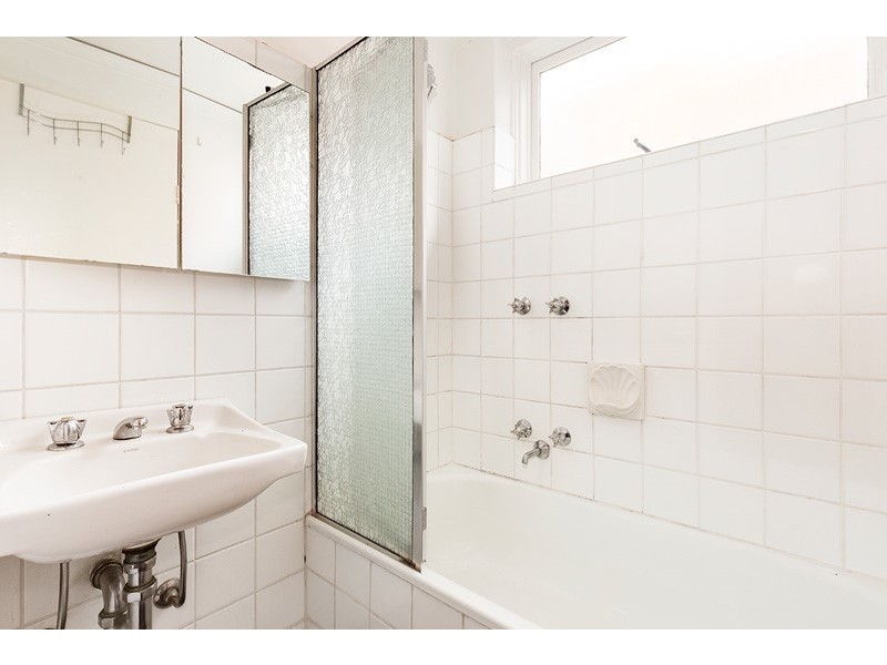 16/82 Grey Street, St Kilda VIC 3182