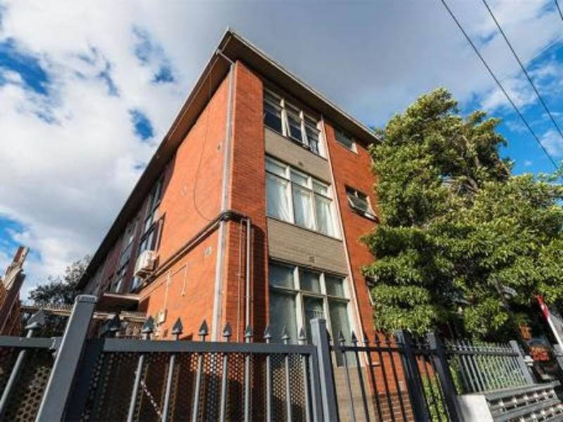 16/82 Grey Street, St Kilda VIC 3182
