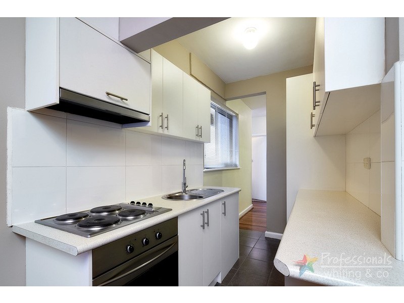 1/56 Byron Street, Elwood VIC 3184