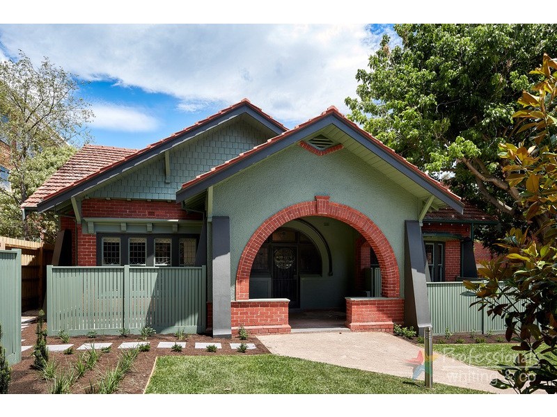 2/23 Mitford Street, St Kilda VIC 3182