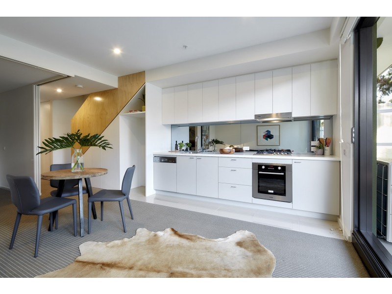 24/23 Mitford Street, St Kilda VIC 3182