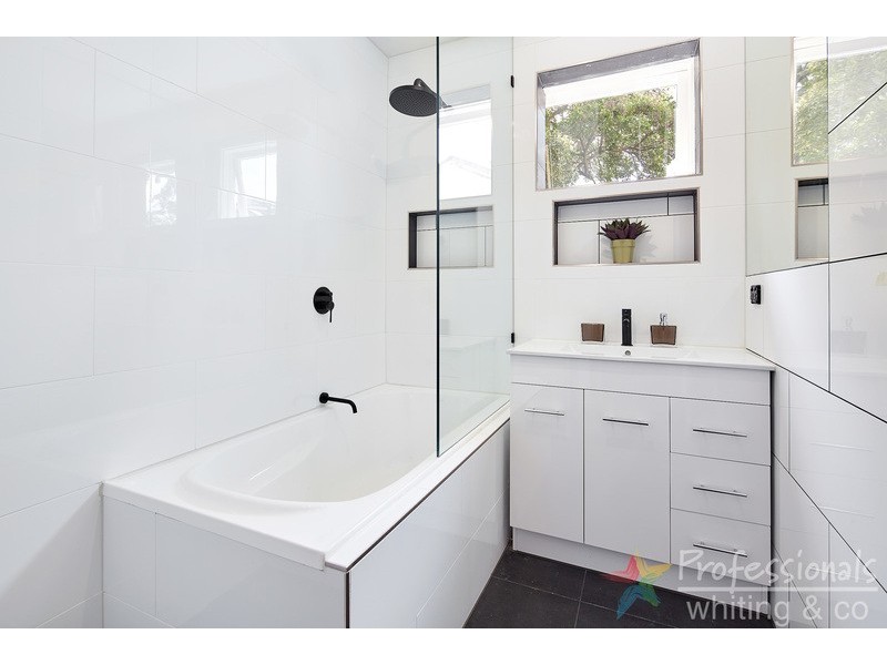15/31 Burnett Street, St Kilda VIC 3182
