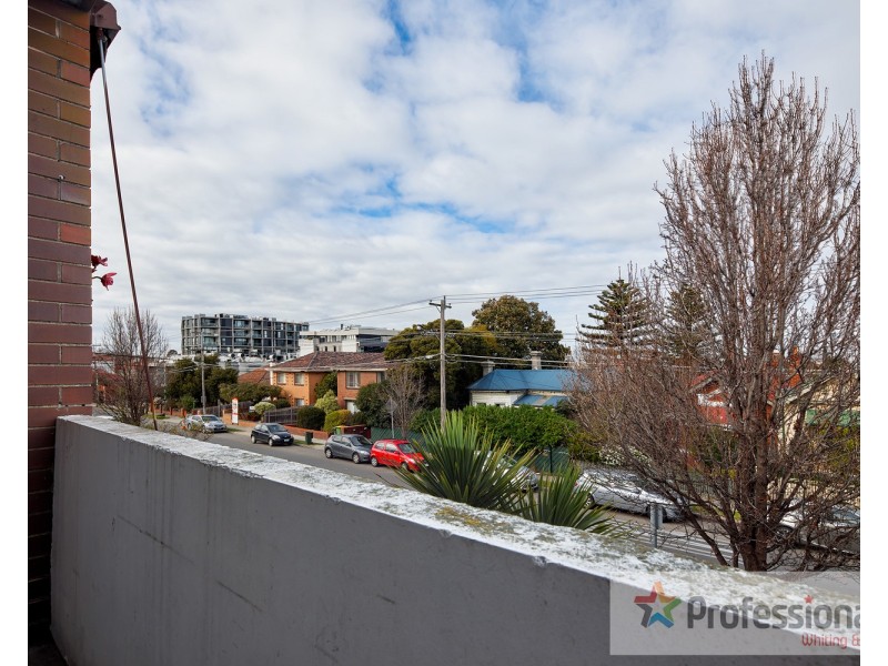 6/14 Normanby Avenue, Thornbury VIC 3071