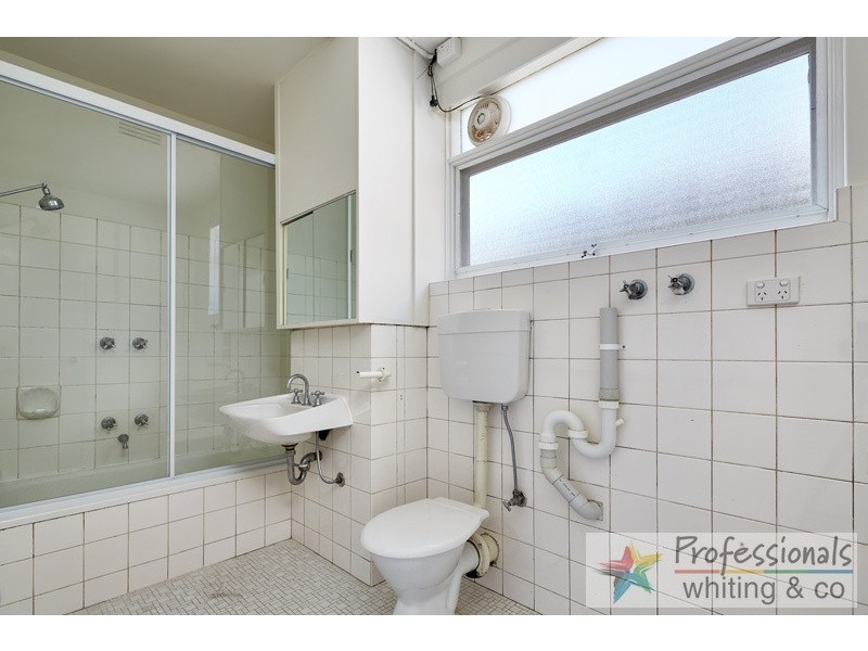 5/323 Beaconsfield Parade, St Kilda VIC 3182