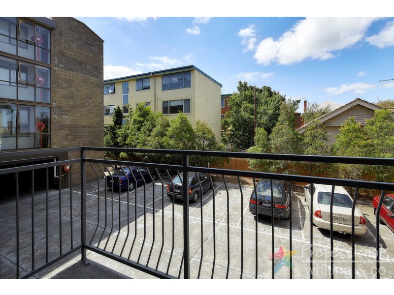 8/92 Grey Street, St Kilda VIC 3182