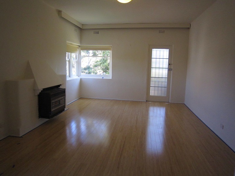 3/4 Church Square, St Kilda VIC 3182