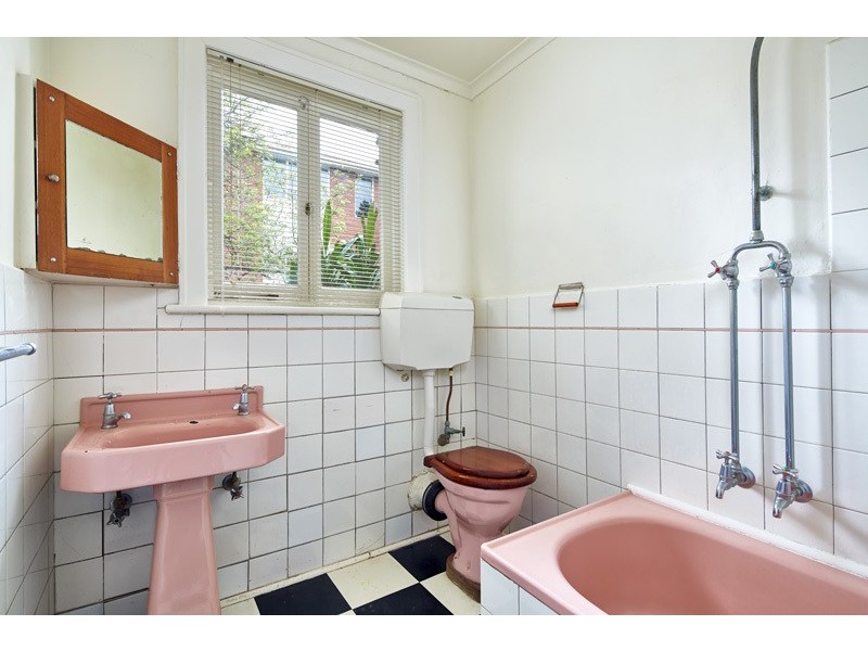 2/1 Beach Avenue, Elwood VIC 3184