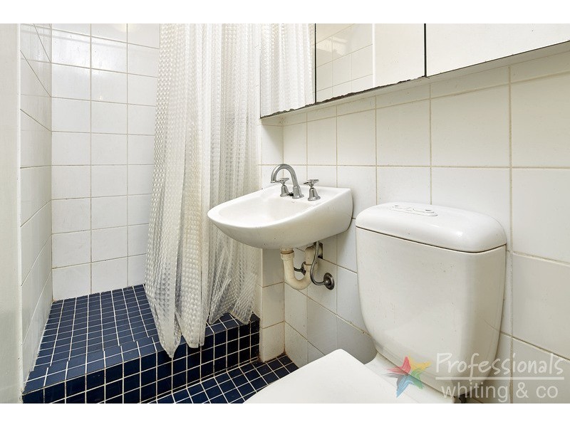 203/44 Barkly Street, St Kilda VIC 3182