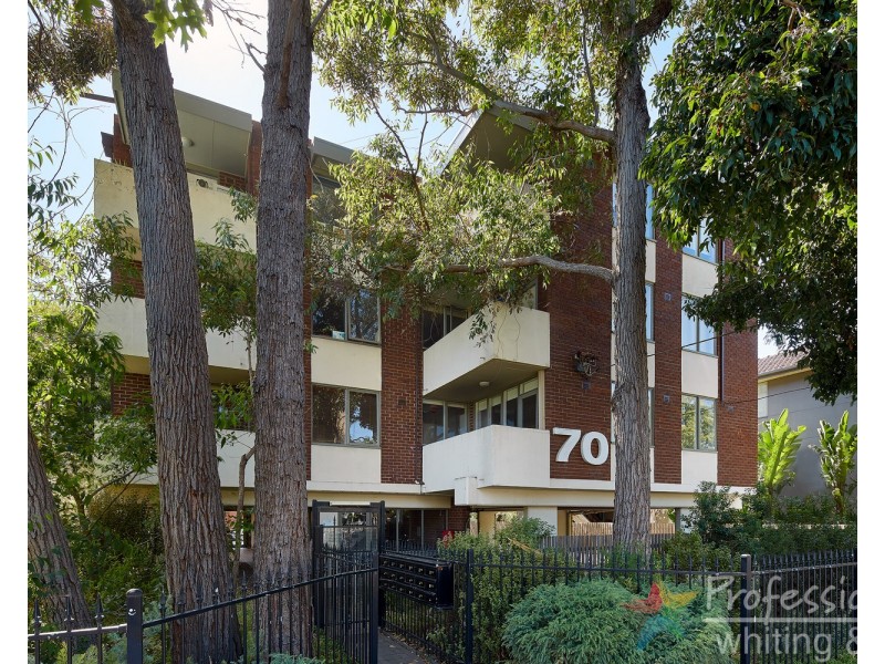 3/70 Park Street, St Kilda West VIC 3182