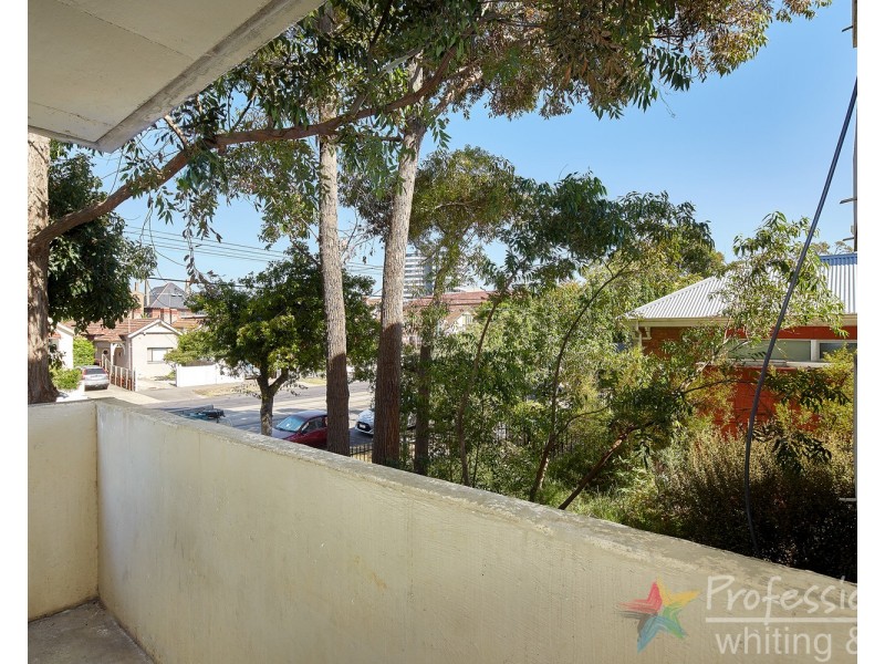 3/70 Park Street, St Kilda West VIC 3182
