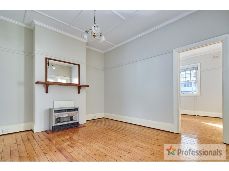 7/16 Marine Parade, St Kilda VIC 3182