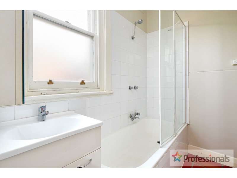 7/16 Marine Parade, St Kilda VIC 3182