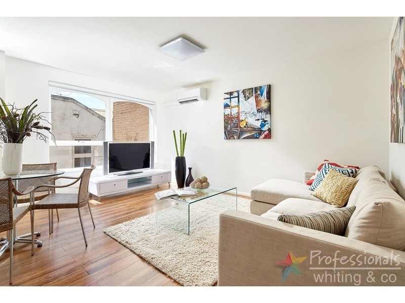 31 Burnett Street, St Kilda VIC 3182