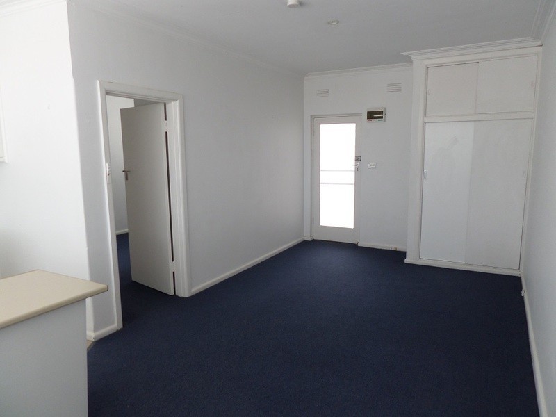 11/4 Burnett Street, St Kilda VIC 3182