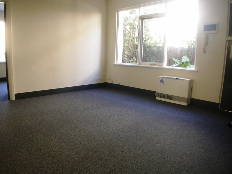 2/23 Neptune Street, St Kilda VIC 3182