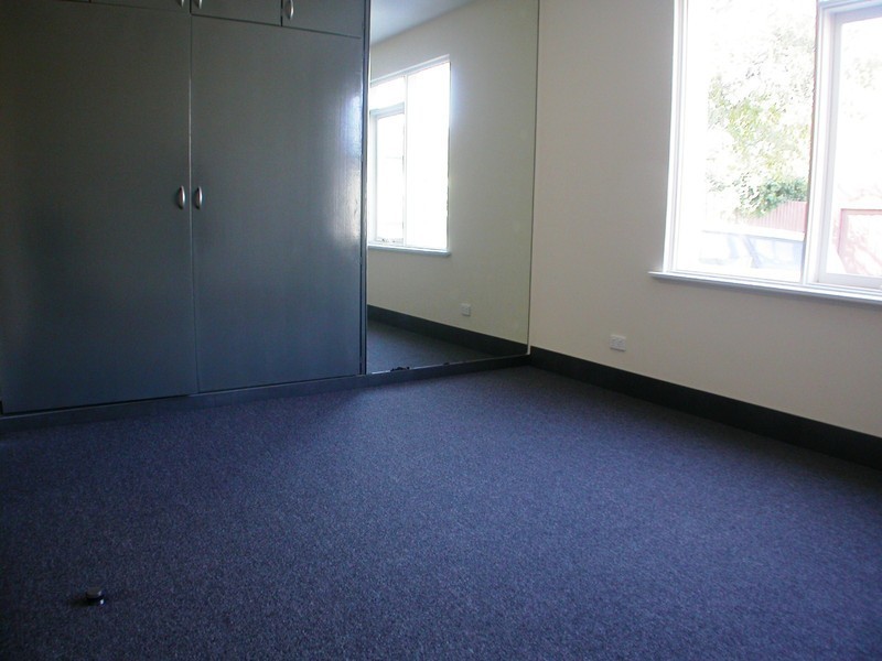 2/23 Neptune Street, St Kilda VIC 3182