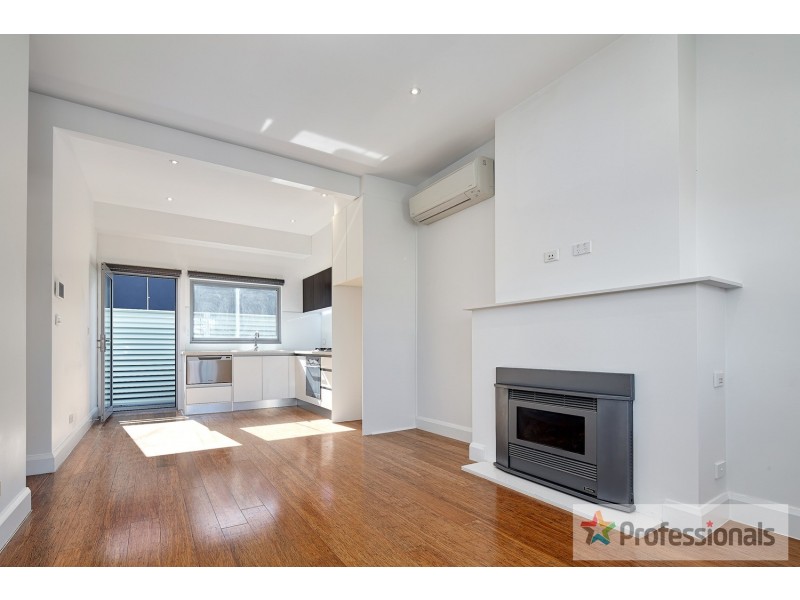 8/1A Enfield Street, St Kilda VIC 3182
