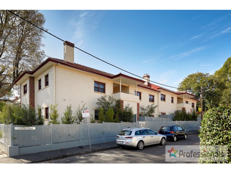 8/1A Enfield Street, St Kilda VIC 3182