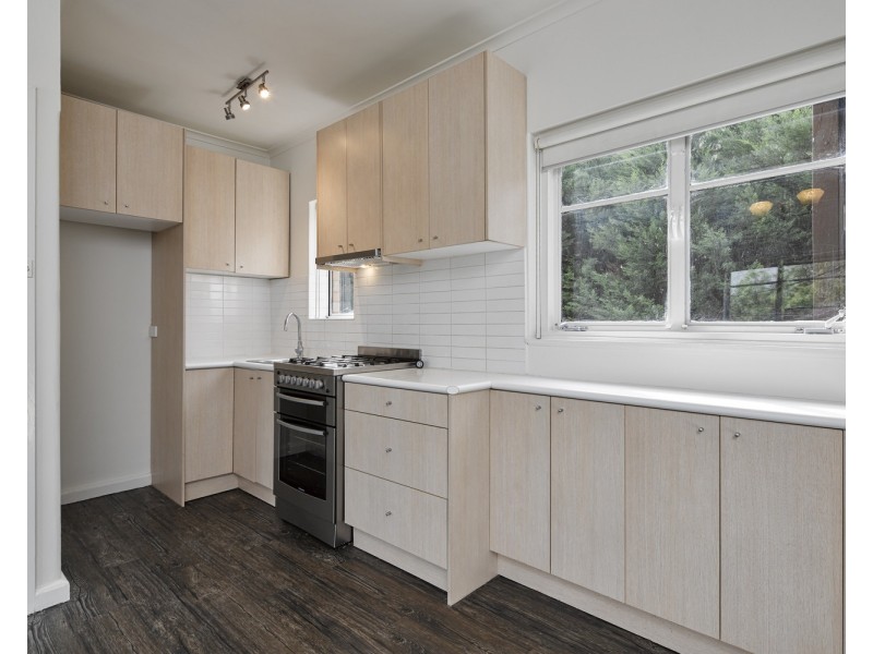 3/4 Newton Court, St Kilda VIC 3182