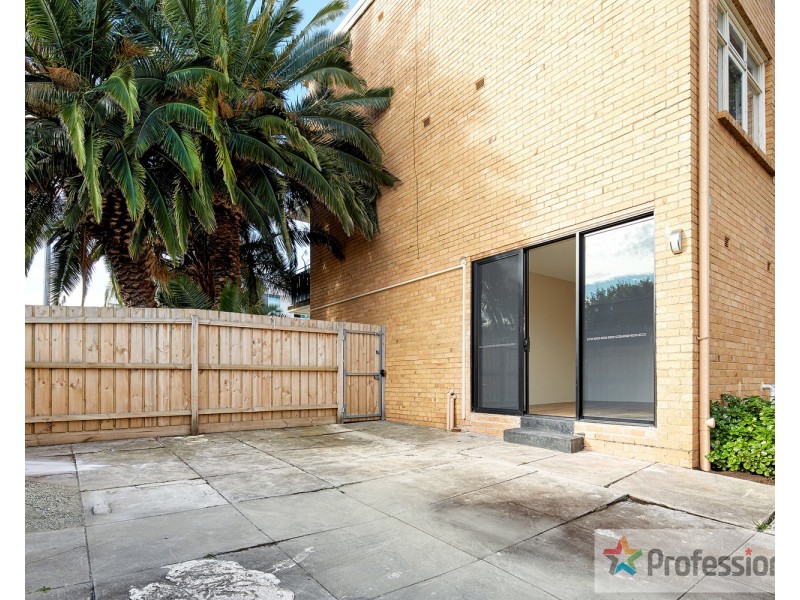 16/64 Broadway, Elwood VIC 3184