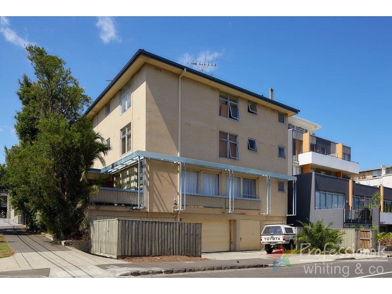 10/239 Canterbury Road, St Kilda VIC 3182