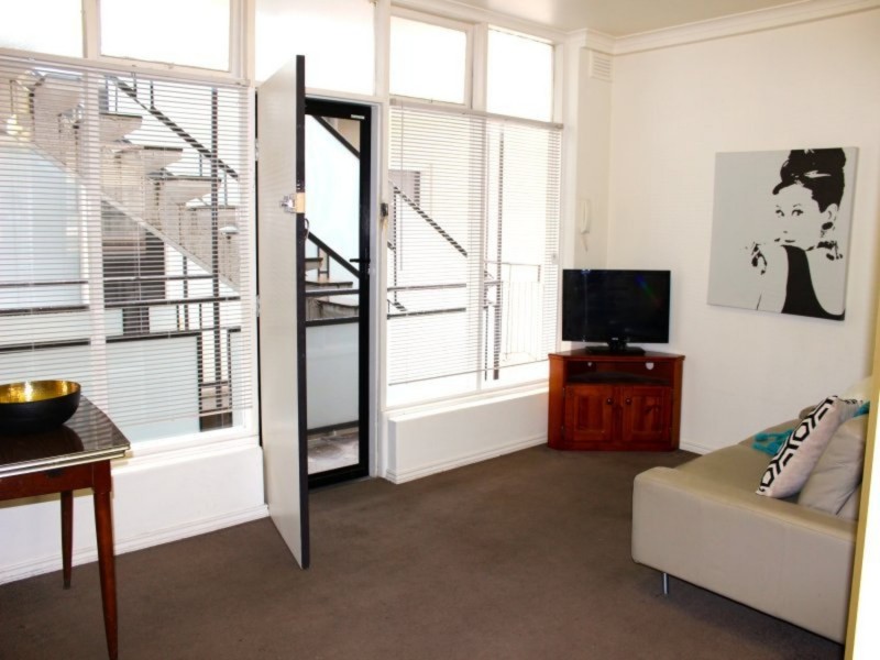 311/363 Beaconsfield Parade, St Kilda VIC 3182