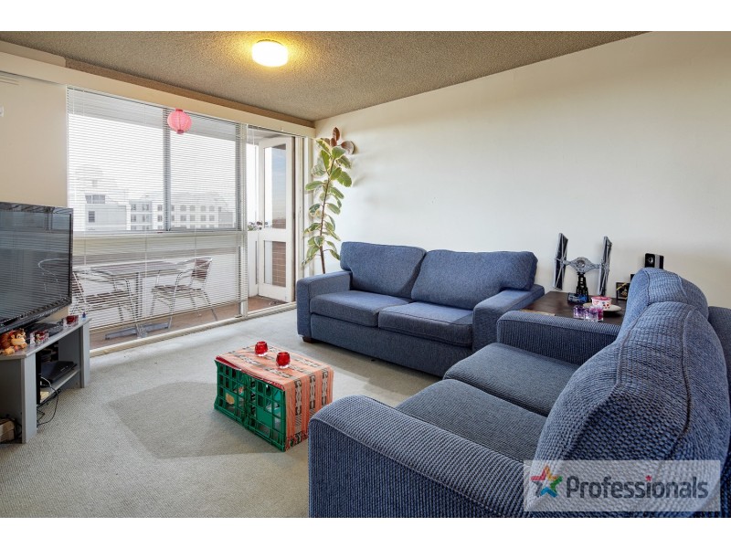 51/3 Alfred Square, St Kilda VIC 3182