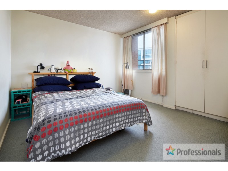 51/3 Alfred Square, St Kilda VIC 3182