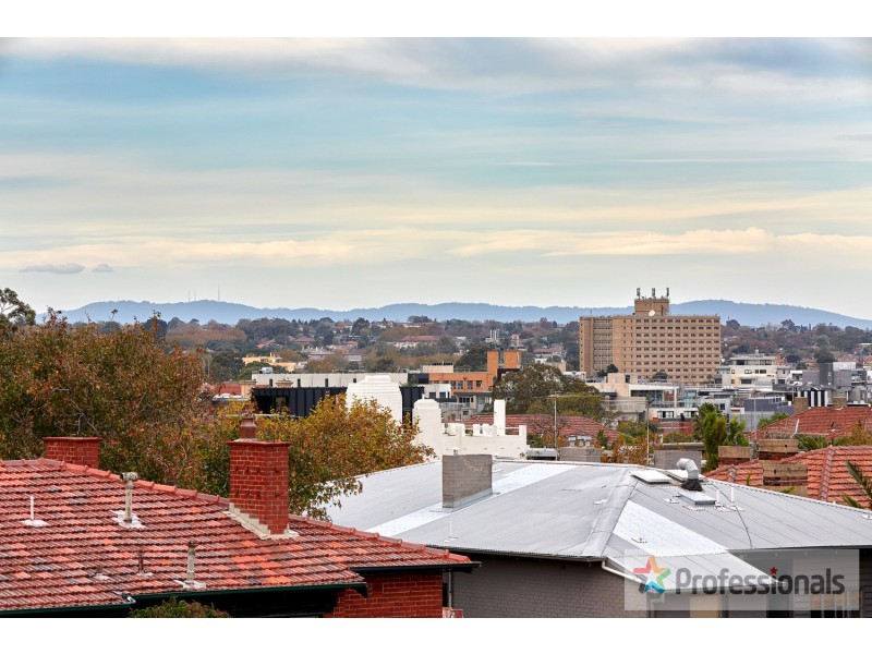 51/3 Alfred Square, St Kilda VIC 3182
