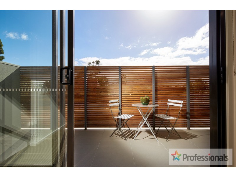 23/23 Mitford Street, St Kilda VIC 3182