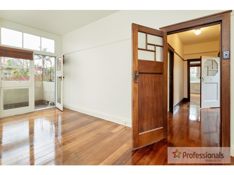 4/39 Mitford Street, Elwood VIC 3184